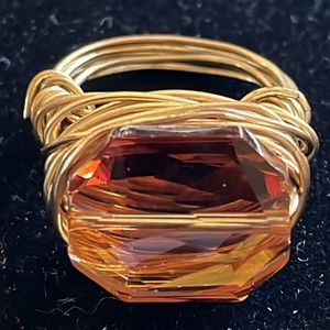 NWOT gold tone wire wrapped with large cz stone size 7